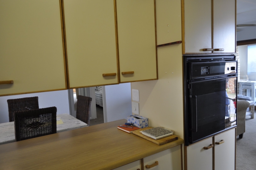 3 Bedroom Property for Sale in Wavecrest Eastern Cape